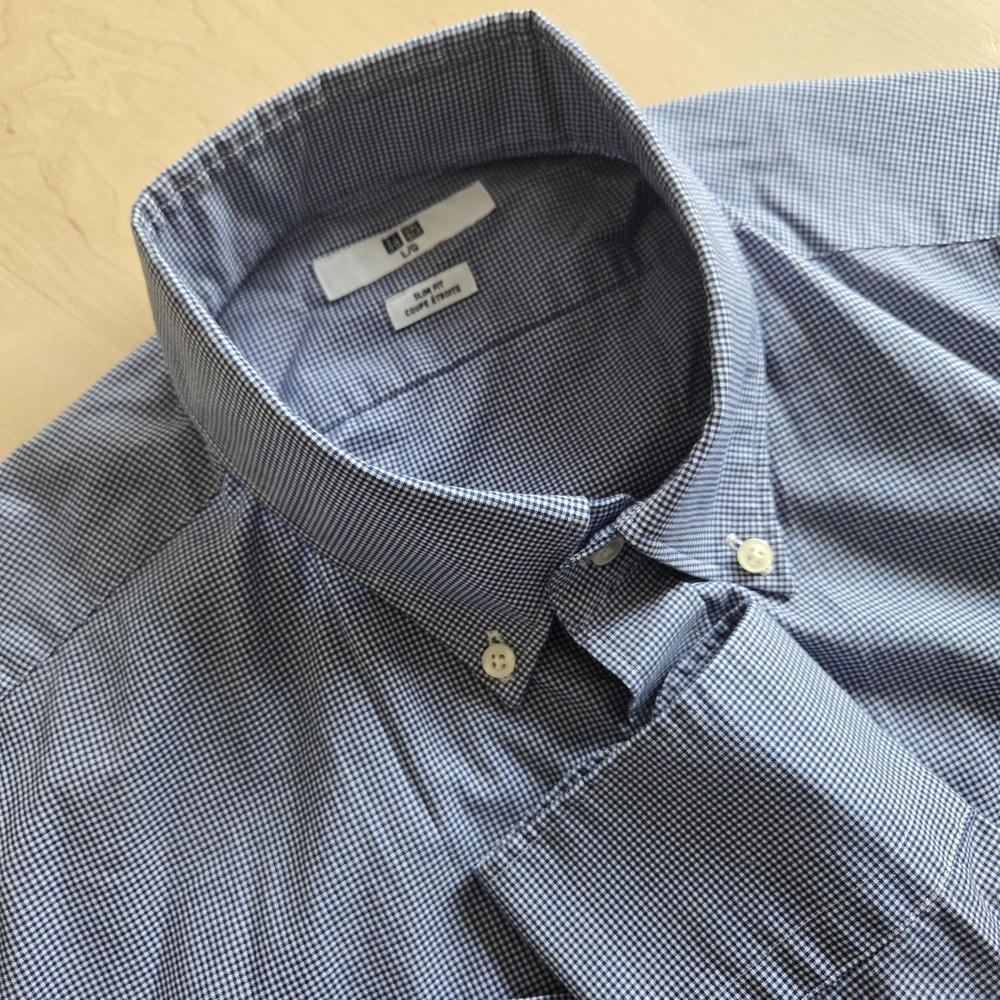 Uniqlo Blue Checkered Dress Shirt